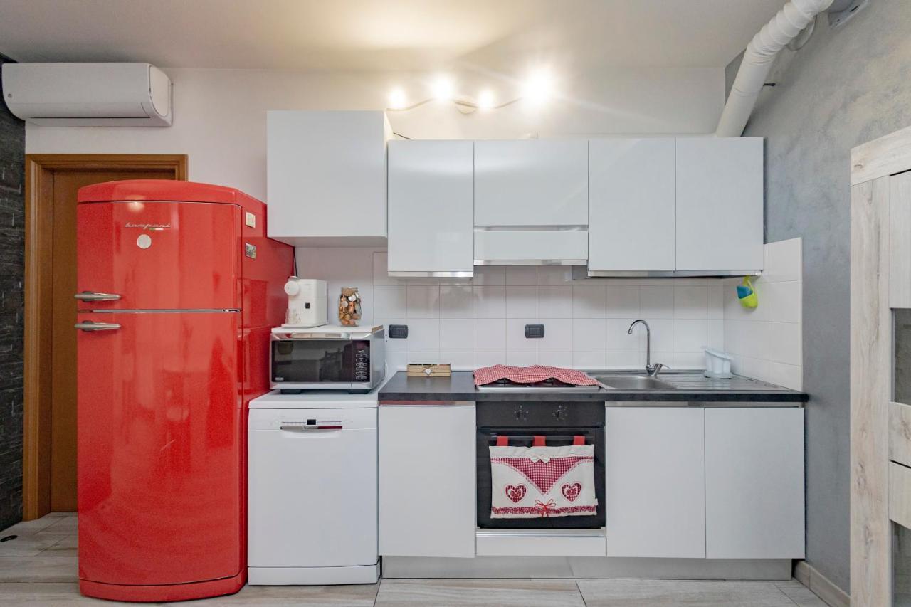 세나고 Bomboniera Milano Zona Rho Fiera - Bilocale 70Mq 아파트 외부 사진